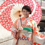 青海波に刺繍牡丹と立涌に桜振袖