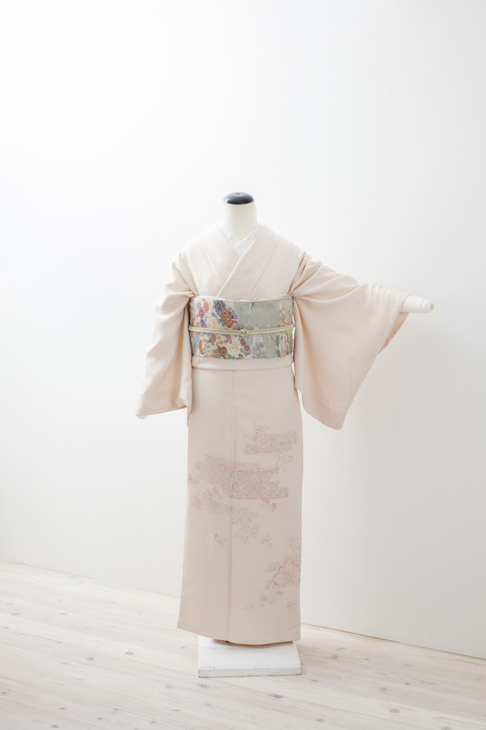 □「山口美術織物 総刺繍」 蘇州刺繍 スワトウ刺繍 日本の絹 丹後