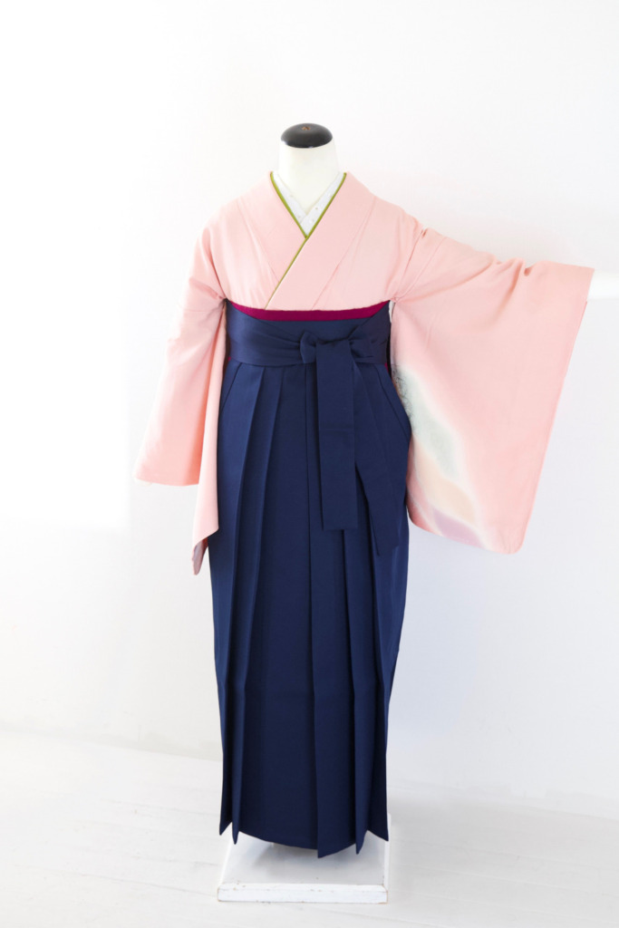 ピンク地ぼかし付下げ