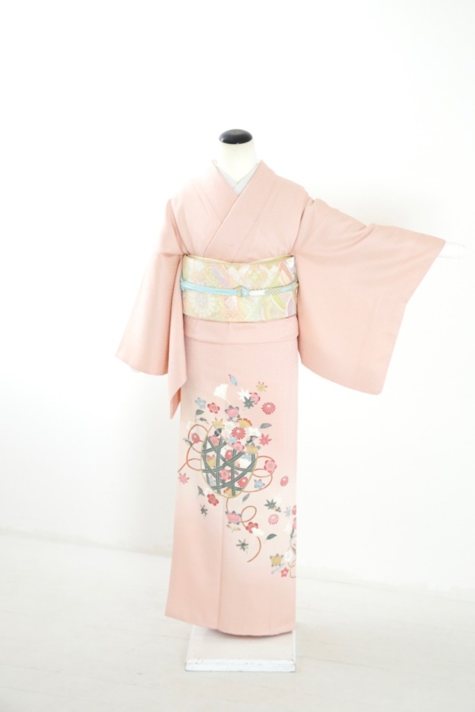 日本初の - スワトウ刺繍 扇に花模様の付け下げ 着物 着物 レディース