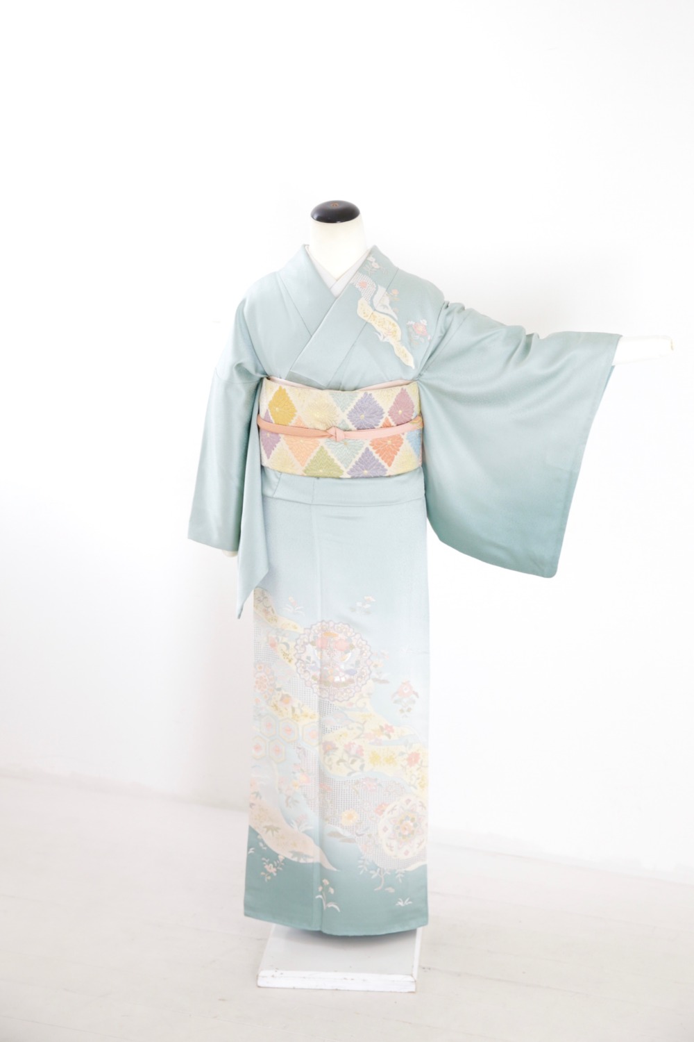 スワトウ刺繍 平安京の風景の付け下げ 着物-