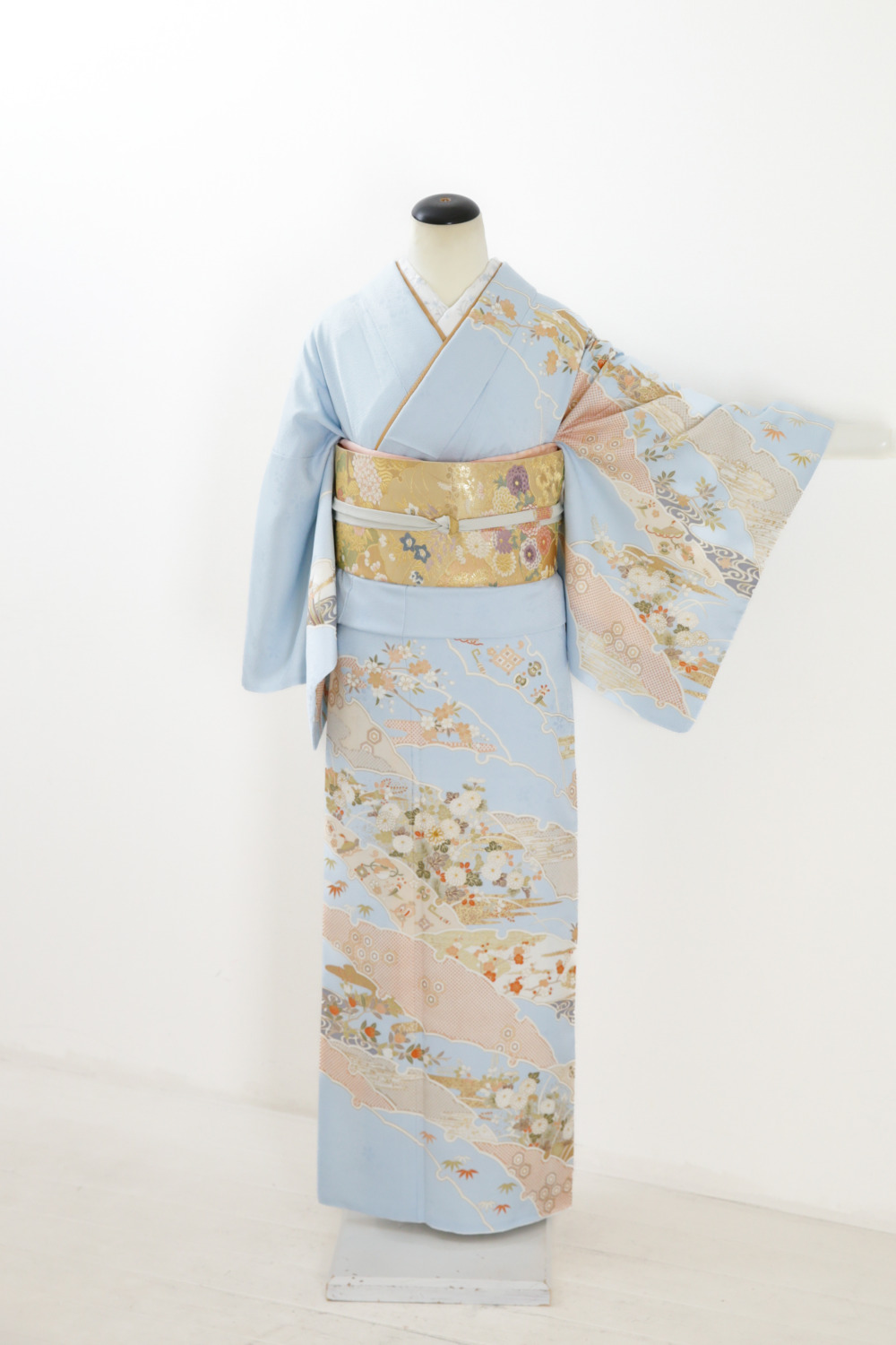 結婚式パーティーきものレンタルカタログ - きもの六花（ricca