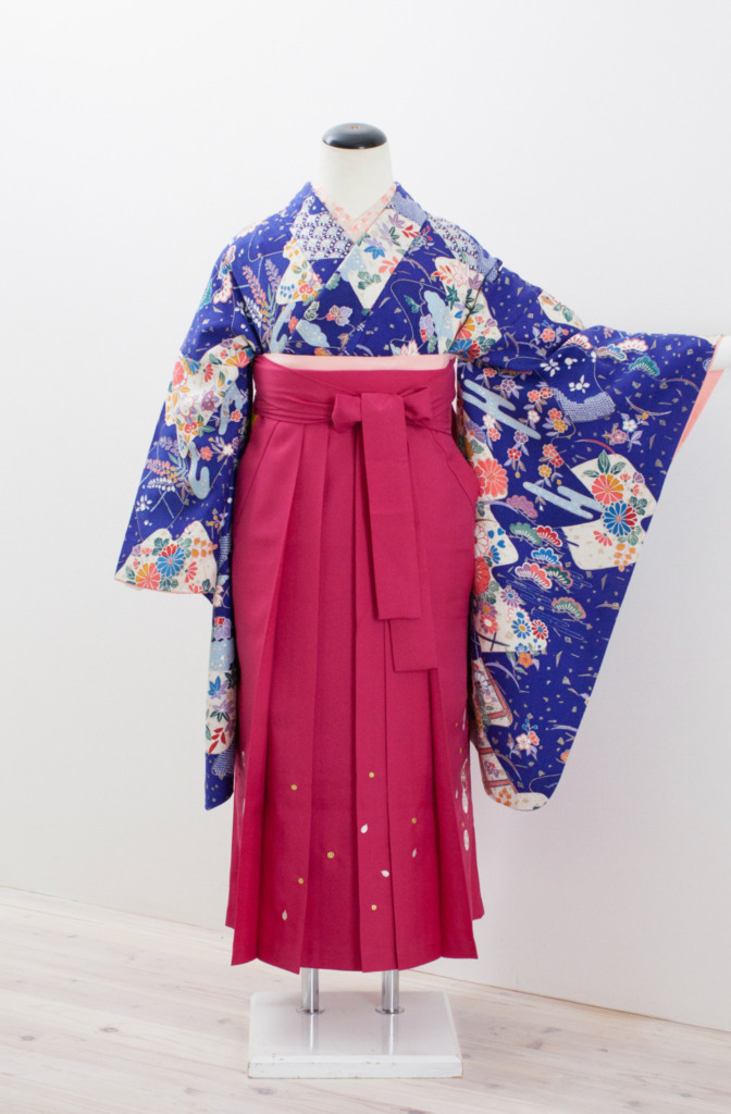 紺地総柄中振袖