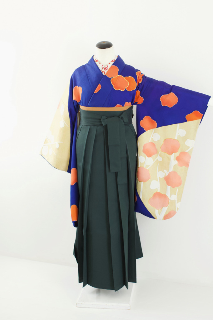 青地梅柄中振袖